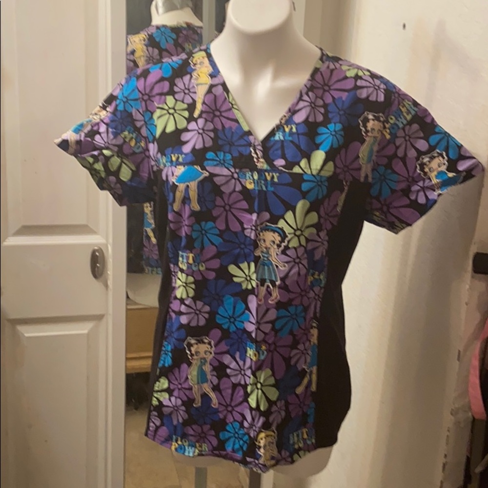 Tooniforms Betty Boop scrub top size large